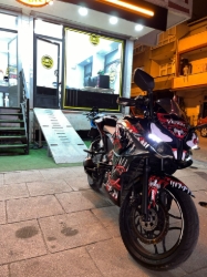 RS 200 STİCKER SET resmi