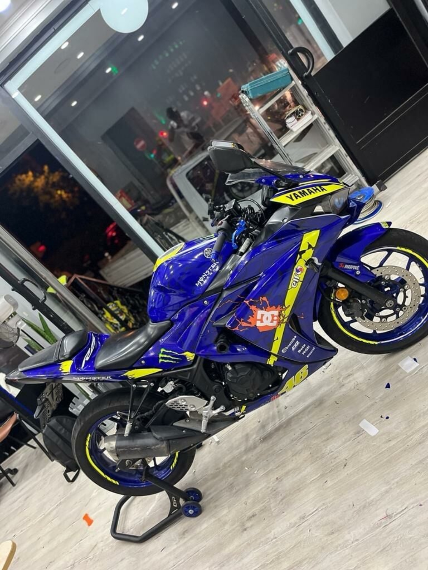 R25 STİCKER SET (2014-2018) resmi