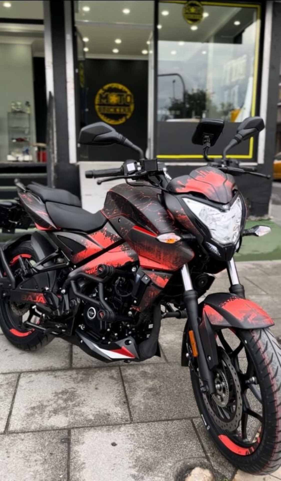 NS 200 STİCKER SET resmi