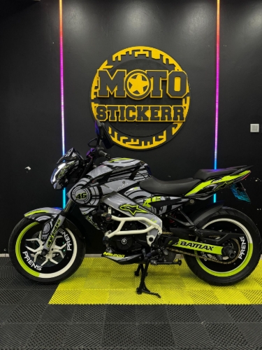 NS 200 STİCKER SET resmi