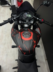 RS 200 STİCKER SET resmi