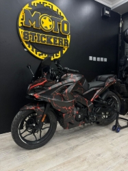 RS 200 STİCKER SET resmi