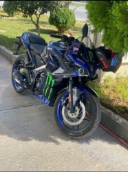 RS 200 STİCKER SET resmi