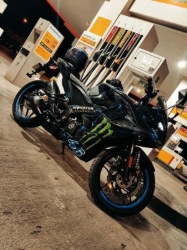 RS 200 STİCKER SET resmi