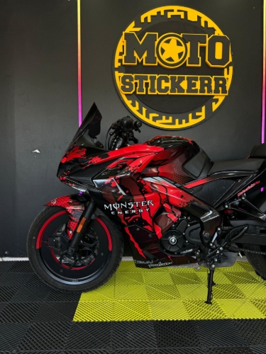 RS 200 STİCKER SET resmi